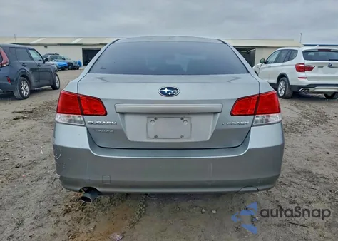 2010 Subaru Legacy 2.5I Premium z USA, uszkodzony, nr VIN 4S3BMCC65A3232303